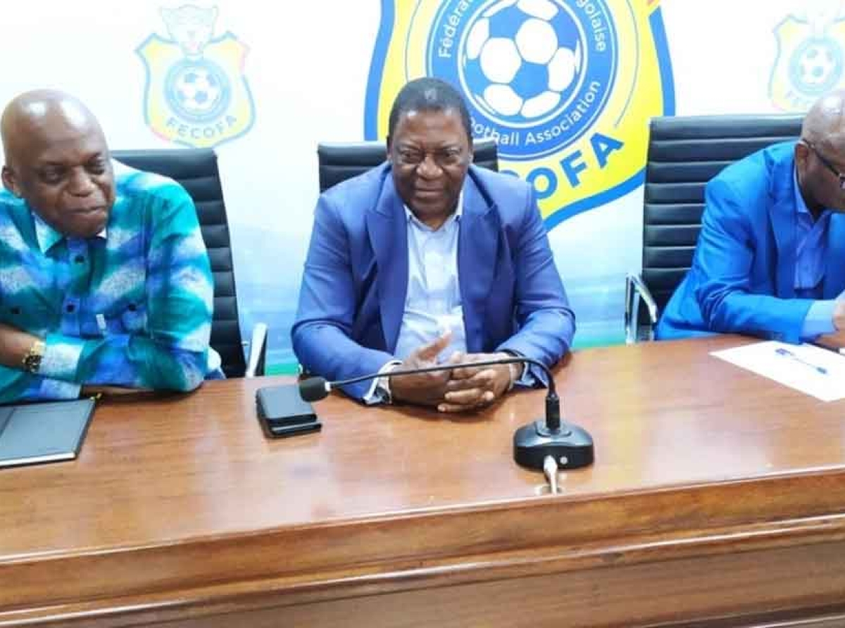 Pdt Tshimanga et son équipe.