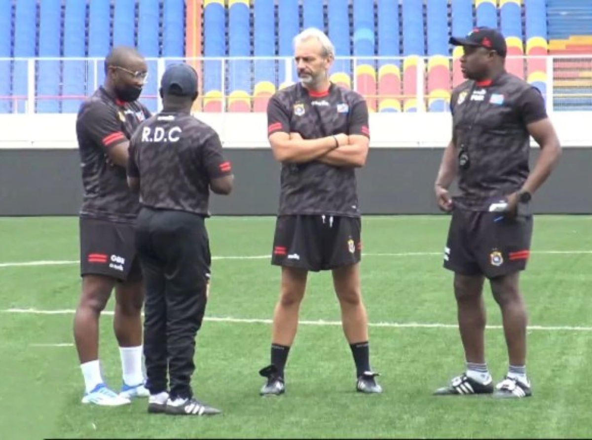 Desabre et son staff