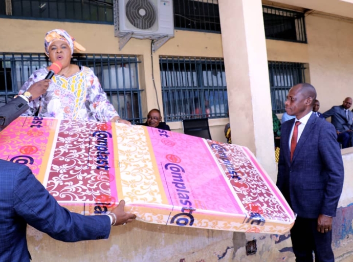 Justice : Rose Mutombo Kiese inaugure le Pavillon 7 et libère 131 personnes de la Prison Centrale de Makala