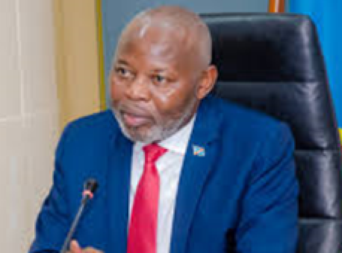 Zone Ouest, RDC : Vital Kamerhe fixe la nouvelle grille tarifaire des prix des carburants terrestres à la pompe
