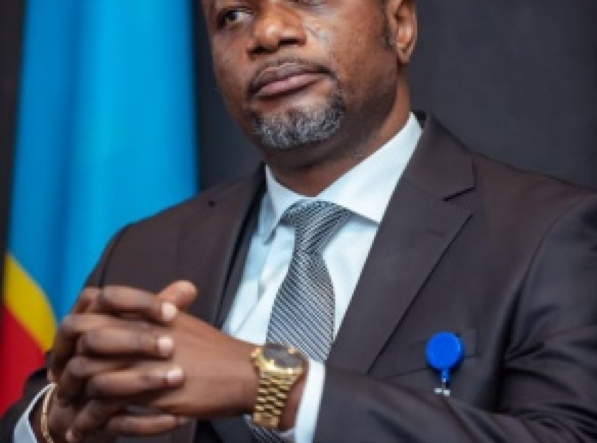 Ministère de l’EPST, Les frais scolaires seront perçus en Francs congolais !