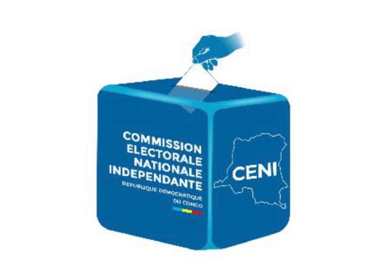 Avec les Directeurs et Secrétaires exécutifs provinciaux CENI : Thotho Mabiku évalue l'opération de réception et de traitement des candidatures à la députation nationale