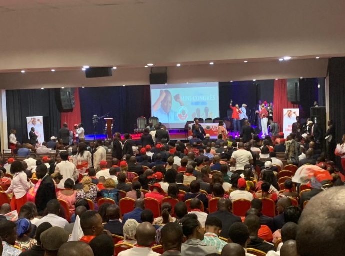 Présidentielle 2023 : l’UNC de Vital Kamerhe choisit Félix Tshisekedi comme candidat commun