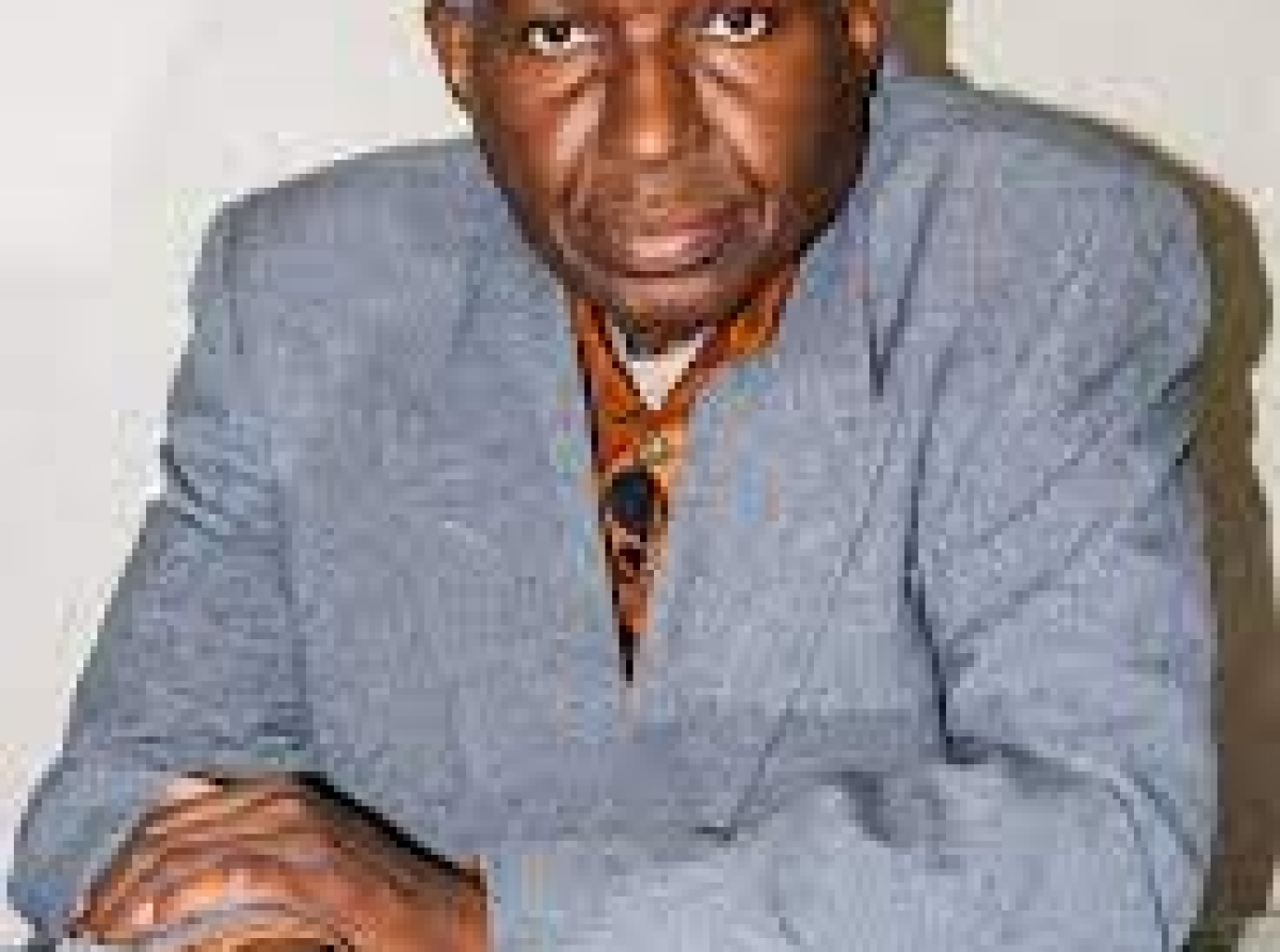 Un nouveau livre annoncé sur le marché : Jean-Marie Mutamba Makombo immortalise Anicet Mobe Fansiama !