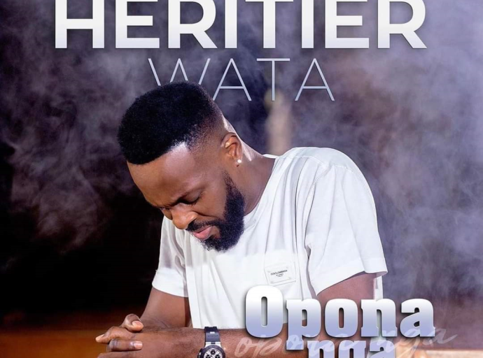 Dans la chanson « Opona ngai », Héritier Wanatabe témoigne la bonté de Dieu dans sa vie !