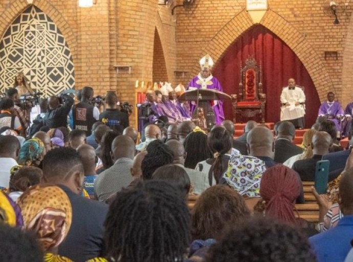 Cardinal Ambongo : massacré, le peuple congolais est abandonné à son triste sort
