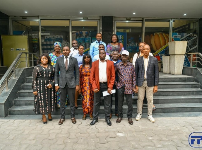 Kinshasa : l'intersyndicale du FPI dénonce la tentative de la famille Kengo de s'emparer de la concession ex-Manoah