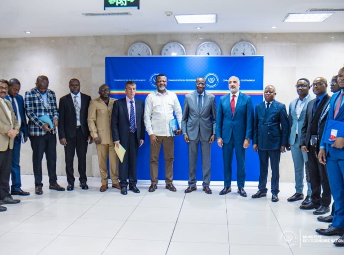 Daniel Mukoko Samba  rassuré et reconforté dans la lutte contre la vie chère ,RDC : Ibrahim Issaoui de Socimex et d'autres gros importateurs soutiennent la nouvelle série de mesures gouvernementales !
