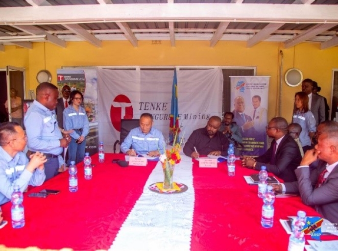 Des contrats d’une valeur de 100 millions USD avec Tenke Fungurume  , RDC : Sept entreprises sous-traitantes s’engagent devant l’ARSP !