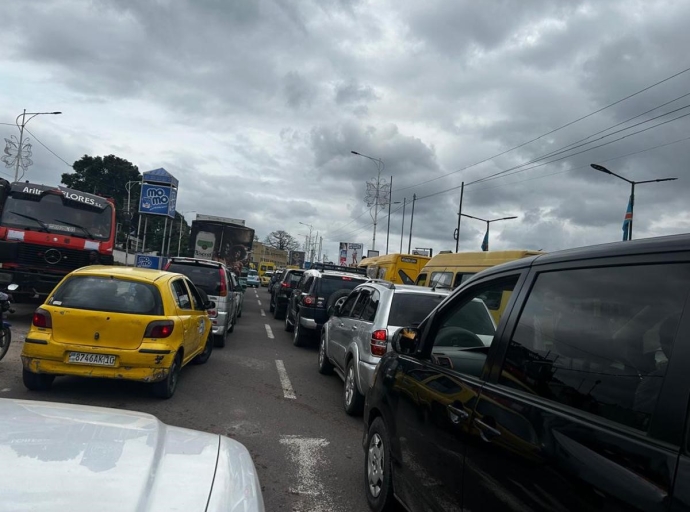 Cri de détresse à Jean-Pierre Bemba : Le Transport en commun à Kinshasa : un véritable calvaire quotidien