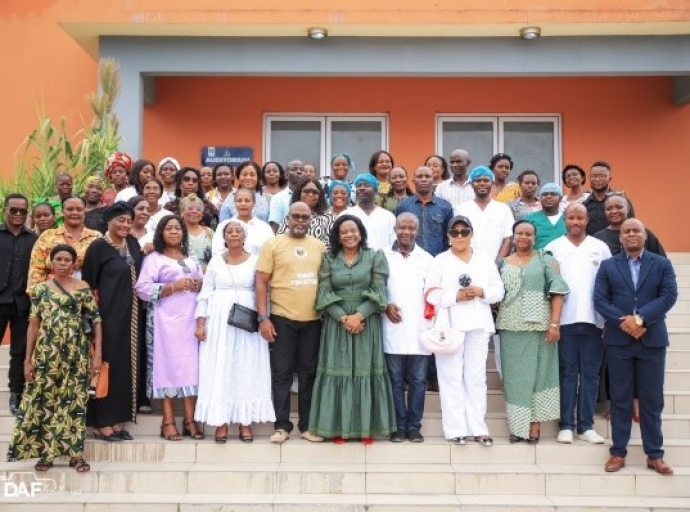 Soutien aux FARDC au front contre l’agression rwandaise, Hôpital du Camp Tshatshi : Claudine Ndusi et les femmes du Kivu au chevet des blessés de guerre internés !