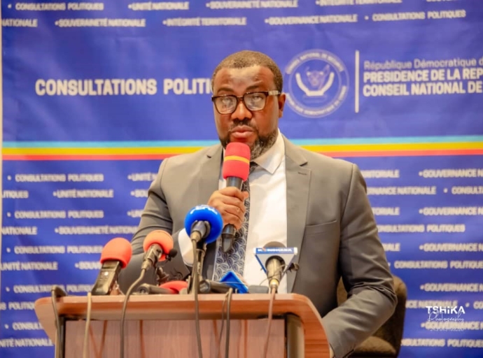 Consultations pour la formation du Gouvernement d’union nationale, RDC : Désiré-Cashmir Eberande siffle le coup d’envoi aujourd’hui !