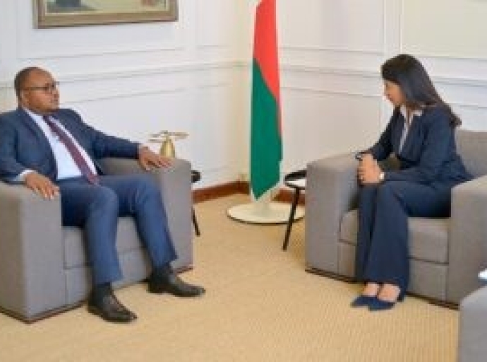RDC-SADC : le ministre Didier Mazenga partage la riche expérience congolaise de la SADC et des IXèmes Jeux de la Francophonie avec Madagascar