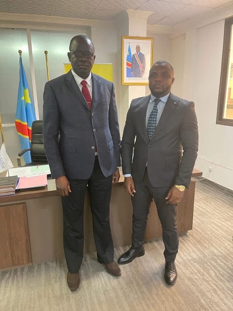 Responsabilité des médias dans un contexte de crise, CSAC : Isidore Kwandja félicite et encourage Christian Bosembe à maintenir la fermeté face à la manipulation !