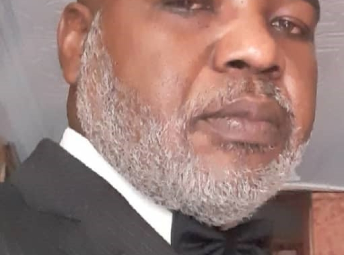 Trente-deuxième réflexion du Professeur Jean-Denis Kasese, Gouvernement d'union nationale et gouvernement issu de l’union nationale : la Constitution contre la primature à l'opposition ou à la Société civile