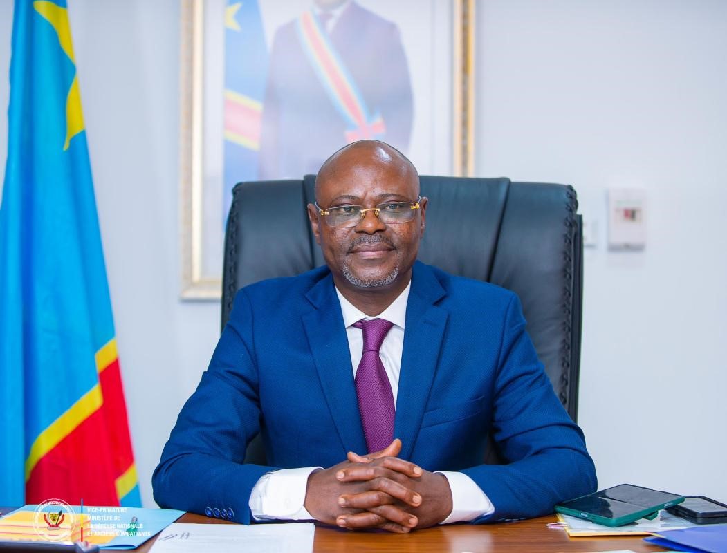 Après sa reconduction au Gouvernement Suminwa II, RDC : Guy Kabombo dévoile ses trois piliers en vue de renforcer les FARDC