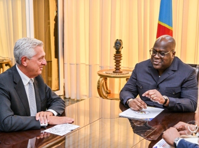 Autour de l’Accord de Washington et la Déclaration de principes de Doha, RDC-HCR : Félix Tshisekedi et Filippo Grandi s’engagent à veiller au respect strict des droits des réfugiés et des déplacés internes !