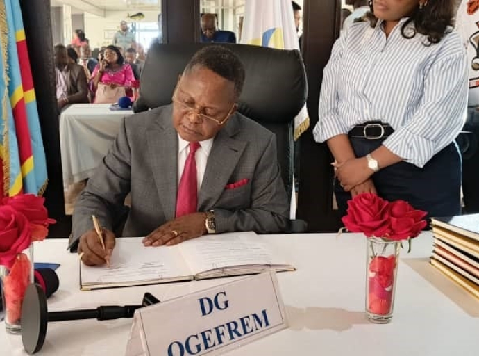 Signature des contrats de mandat spécial et des avenants, OGEFREM : William Kazumba balise le chemin d’un nouveau départ rassurant avec les mandataires