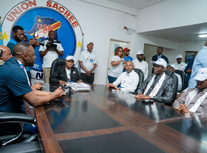 Loyauté à Félix Tshisekedi et à la Nation congolaise, Union Sacrée : Muyaya, Sakombi, Tshikuma et Lwamba renouvellent leur engagement !