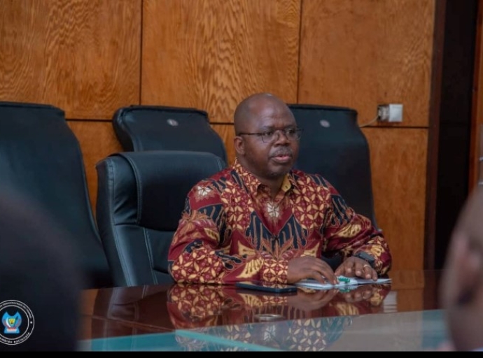Examen et vote de la loi de finances 2026, Assemblée Nationale : le RJP mobilisé pour soutenir le Bureau provisoire dirigé par Isaac Jean-Claude Tshilumbayi