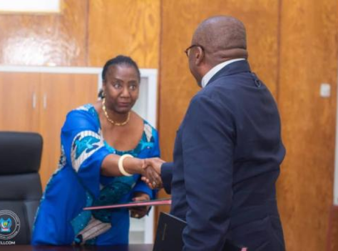 Après la remise-reprise entre Kamerhe et Tshilumbayi, Assemblée Nationale : Dominique Munongo remet officiellement les clés à Jacques Djoli