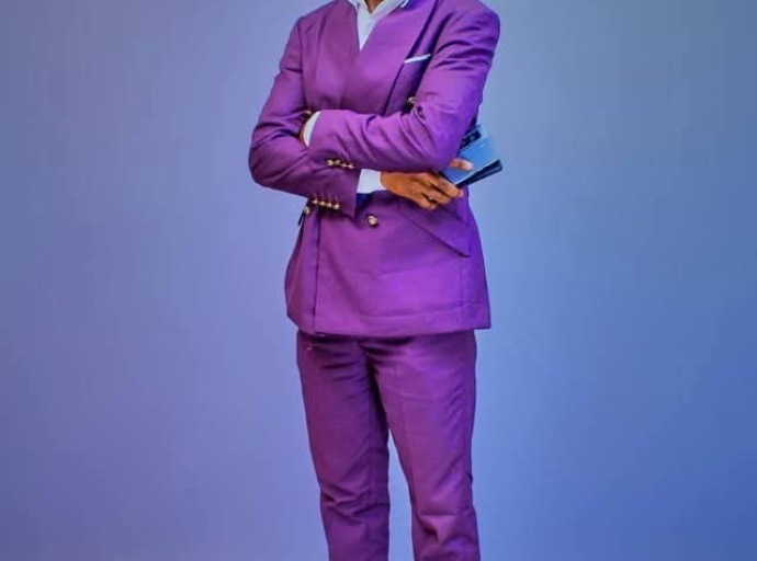 Paix de brave entre le Journaliste et écrivain Christy Ilunga et le Bourgmestre a.i de la commune de Fungurume, Aline Makano Tshilombo !