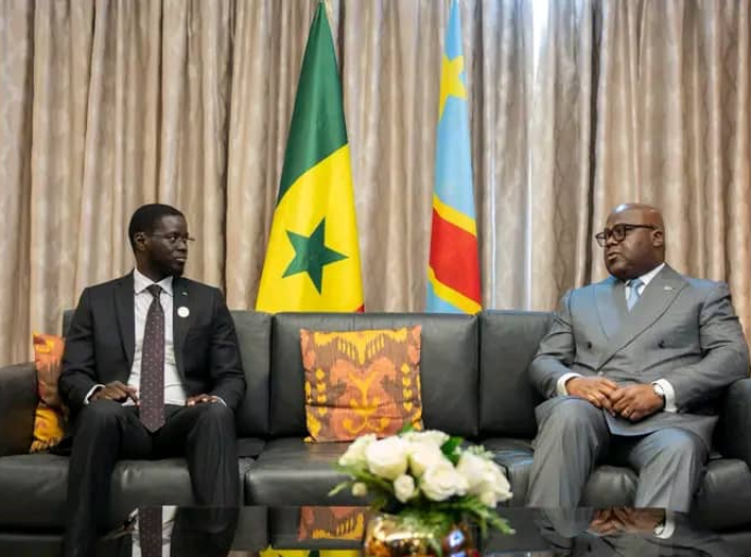 En marge du 7ème sommet de l’UE et l’UA : Tête-à-tête Félix Tshisekedi- Bassirou Diomaye Faye à Luanda