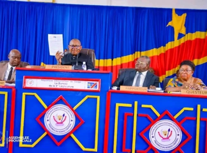 Kongo Central : entre crise de gestion budgétaire et fronde populaire à Kisantu, les Députés tirent la sonnette d’alarme