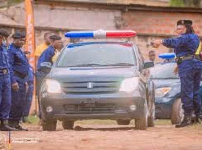 ‘’Escorte policière ou militaire, sirène, gyrophares et feux multicolores’’, RDC : le VPM Shabani promet des sanctions sévères aux contrevenants